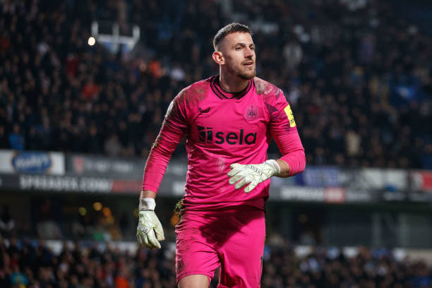 更展现了人 更展现了人