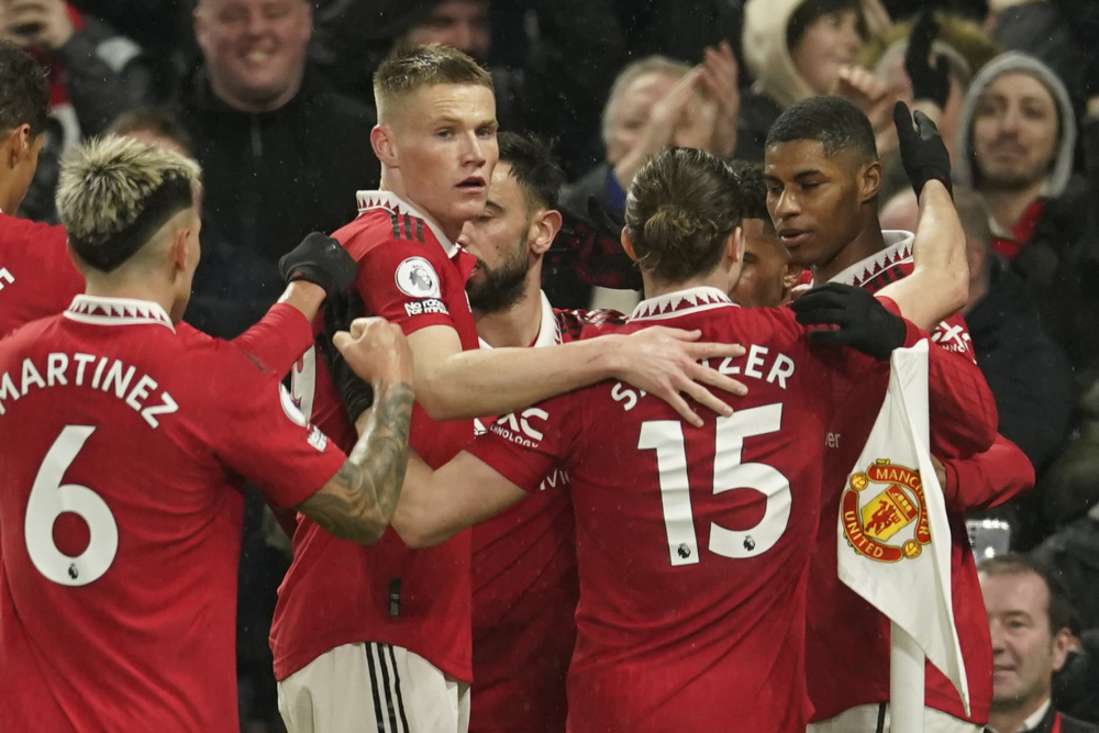 面临保级艰 面临保级艰